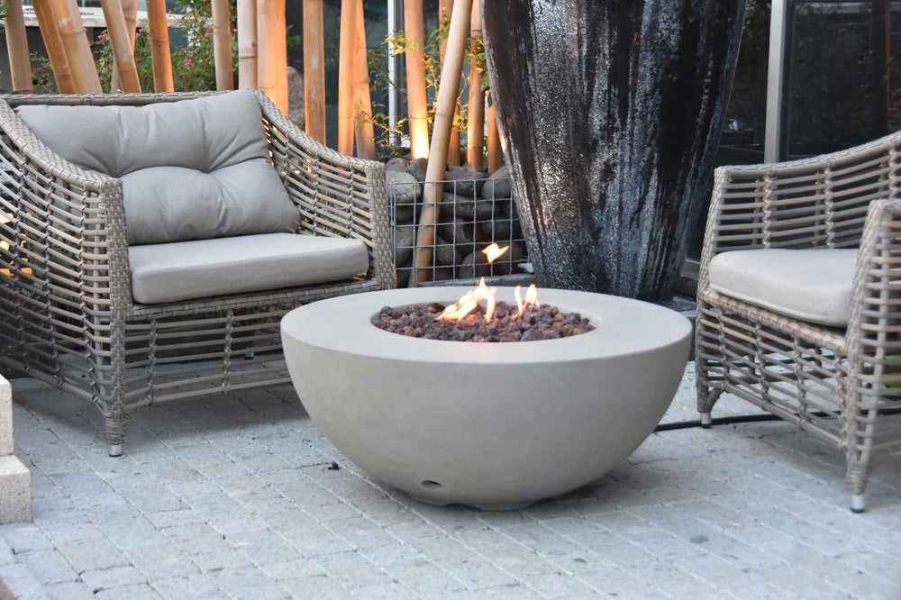 Roca Outdoor Fire Pit Table - Choose Your Fuel Type for Year-Round Warmth