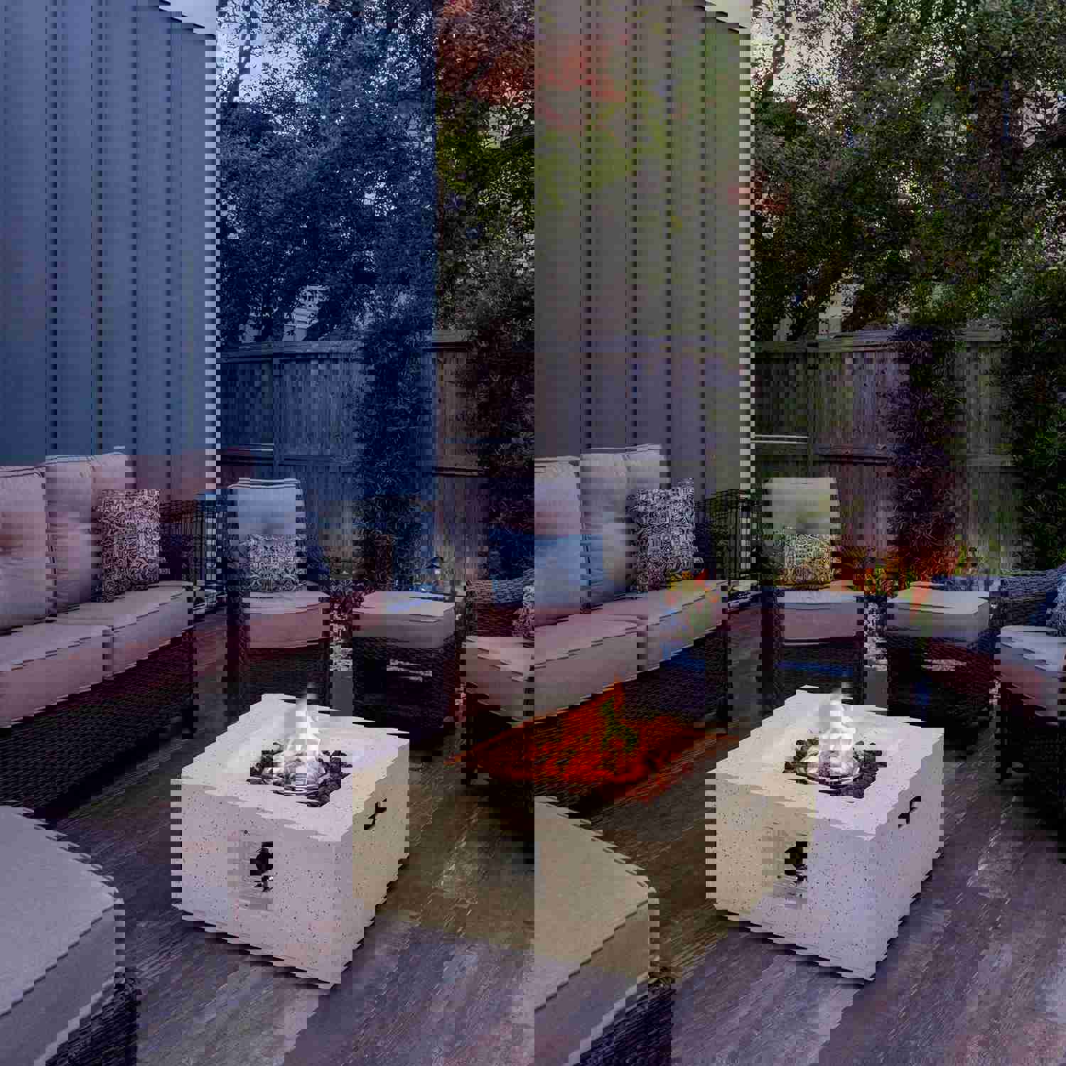 Tangkula 28 Inches Propane Fire Pit Table, 40,000 BTU Square Fire Table with Lava Rocks